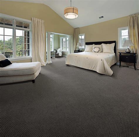 carpet that goes with gray walls